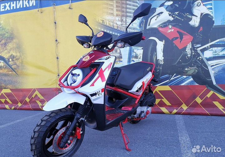 Скутер X-motors smart PRO