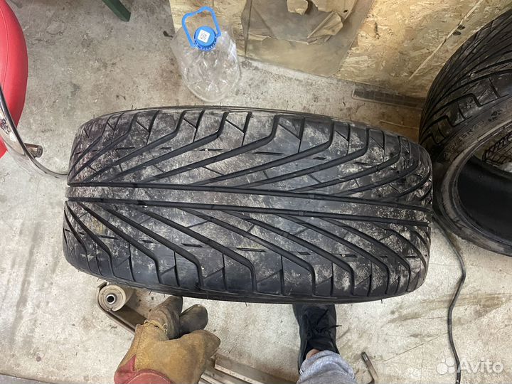 Triangle TR968 245/35 R20