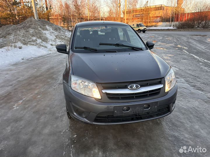 LADA Granta 1.6 МТ, 2017, 105 799 км