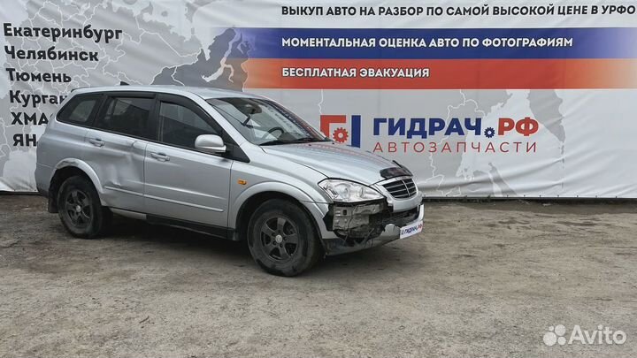 Повторитель на крыло желтый SsangYong Kyron (D200)