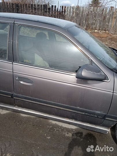Дверь передняя правая Ford Taurus 1 Форд Таурус 1