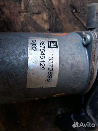 Моторчик стеклоочистителя передний Opel Corsa D 2