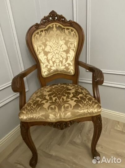 Жилая мебель в зал