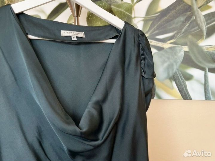 Шёлковое платье