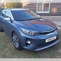 Kia Stonic 1.4 AT, 2019, 51 000 км, с пробегом, цена 2 200 000 руб.