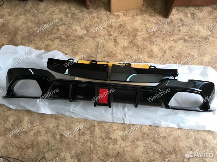 Диффузор BMW 3 G20 WL со стопом черный глянец