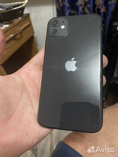 Телефон iPhone 11 128 gb