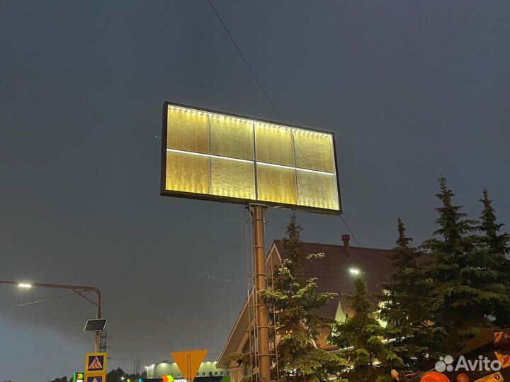 Рекламная конструкция с внутренней подсветкой