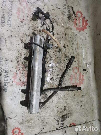 Топливная рамка с форсунками Лада 2107 21067 2008