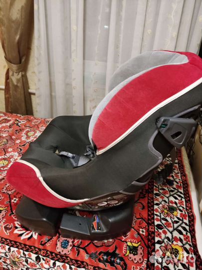 Детское автокресло от 0 до 18 кг