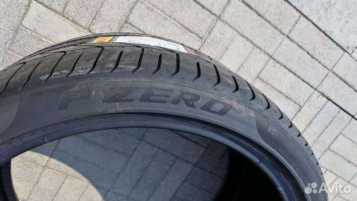 Pirelli P Zero 315/30 R22 107Y