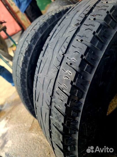 Bridgestone Dueler A/T 265/65 R17 204S