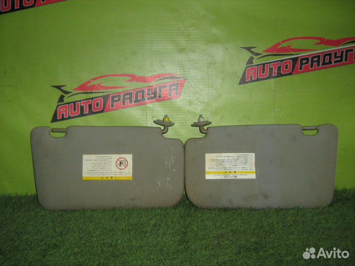 Козырек nissan T31, NT31, TNT31, DNT31 X-trail