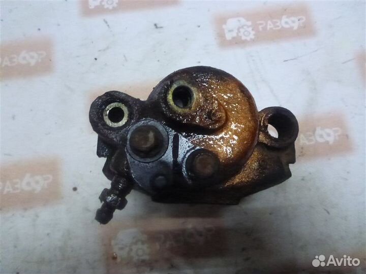 Суппорт передний правый Volkswagen Polo 6N1 AEX