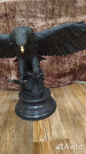 Орёл из бронзы