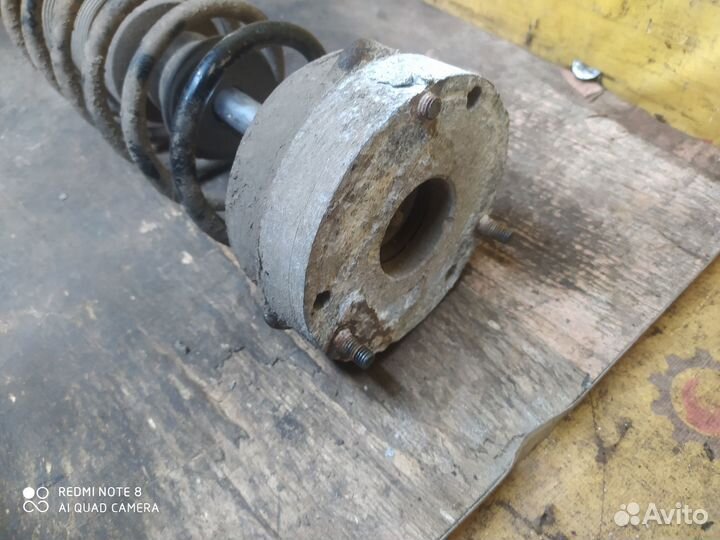 Стойка задняя левая Hyundai Accent 1