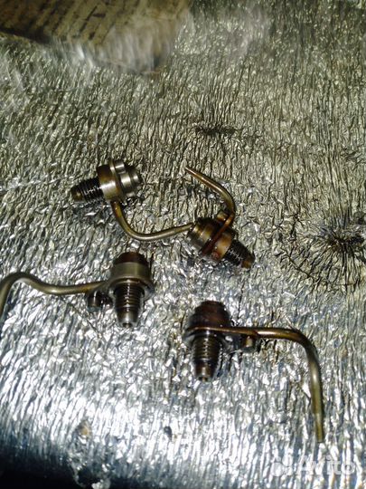 Форсунка масляная Mr20dd Nissan