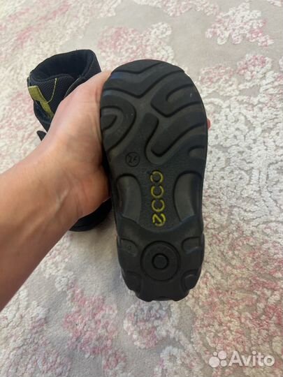 Зимние ботинки ecco 24