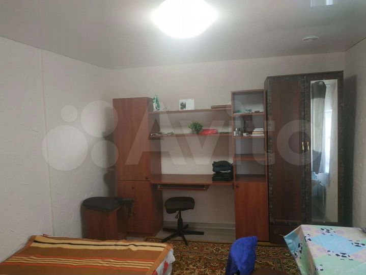 Дом 27 м² на участке 6 сот.