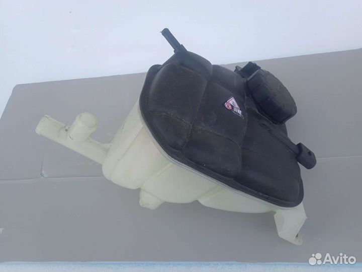 Расширительный бачок Mercedes W164