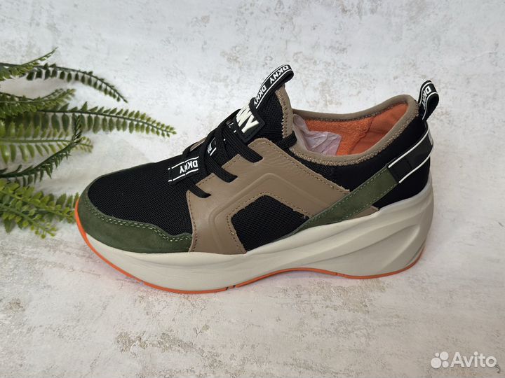 Кроссовки dkny новые