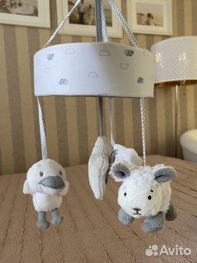 Мобиль на кроватку Mothercare