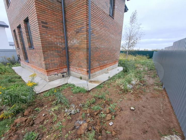 Дом 90 м² на участке 5 сот.