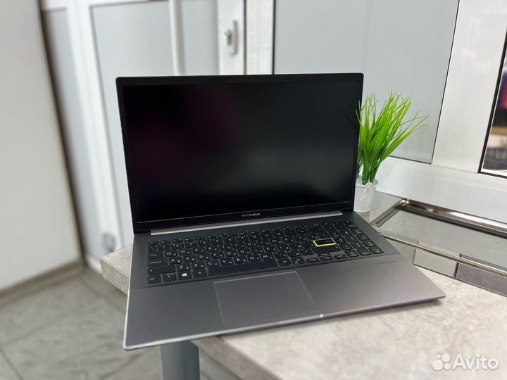 Ноутбук asus VivoBook S533J