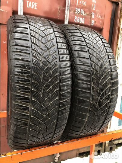 Goodyear UltraGrip Performance Gen-1 225/55 R17