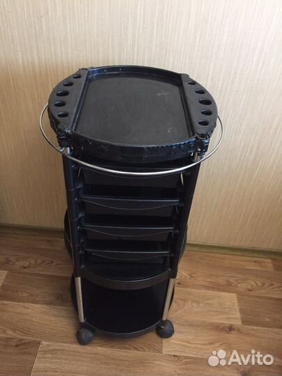 Тележка парикмахерская