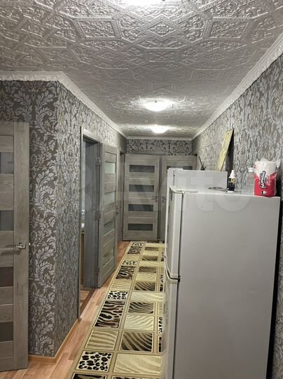 3-к. квартира, 70 м², 1/9 эт.