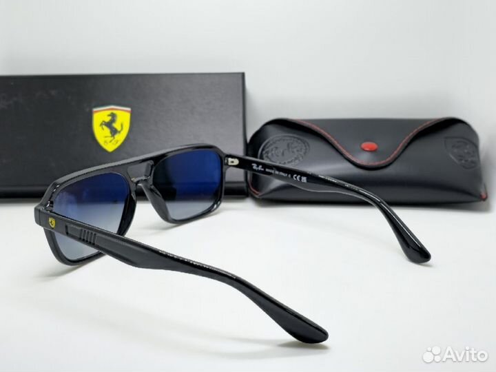 Солнцезащитные очки Ray Ban & Ferrari