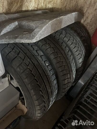 LingLong Winter Max UHP 225/50 R17