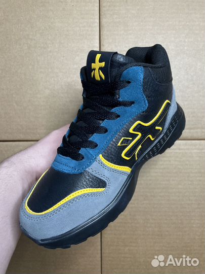 Меховые кроссовки Premiata Hightop