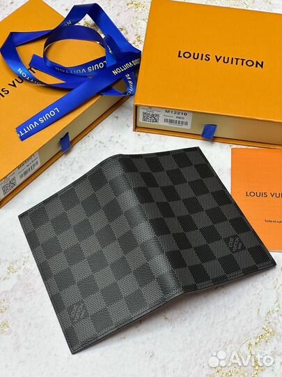 Обложка для паспорта Louis Vuitton