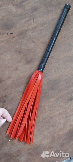 Плетка из кожи