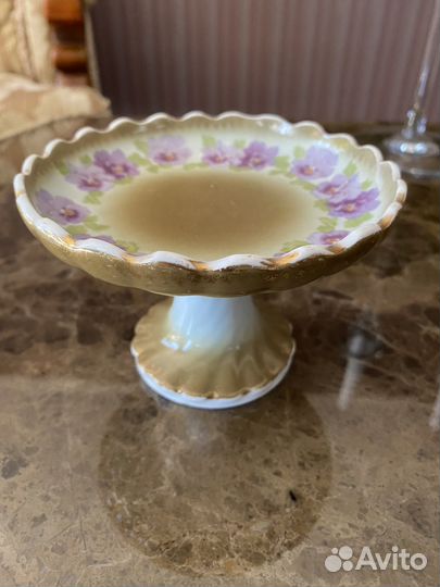 Антикварная вазочка