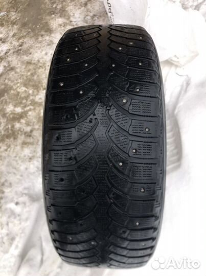 Bridgestone Blizzak Spike-01 235/55 R19