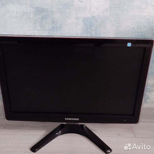 Монитор samsung 20