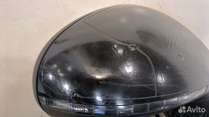 Зеркало боковое правое Volkswagen Touareg, 2011