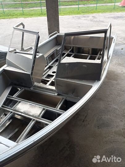 Корпус лодки Viking 4.6 Fish Викинг 4.6