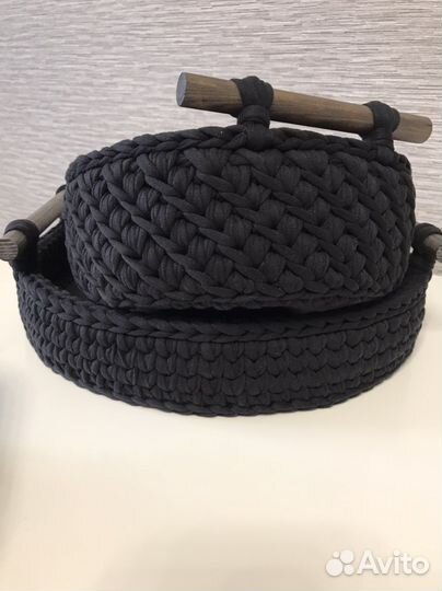 Вязаные корзинки