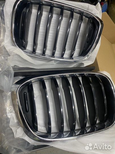 Оригинальные решетки радиатора BMW x3/x4