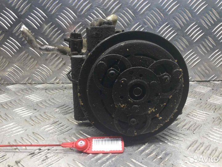 Компрессор кондиционера Nissan X-Trail справочно;