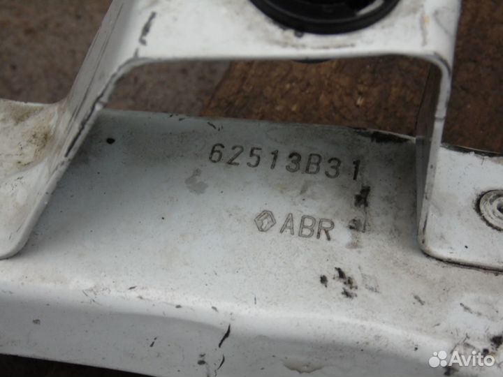 Планки передних фар Рено Флюенс