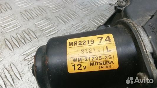 Моторчик стеклоочиcтителя 3-5 mitsubishi pajero sp