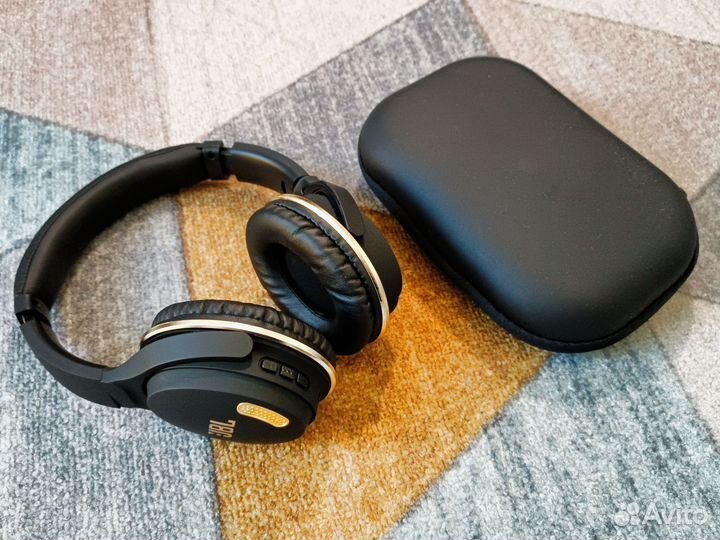 Беспроводные наушники JBL 860