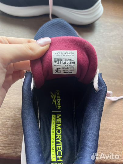 Кроссовки reebok женские