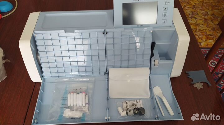 Режущий плоттер Brother ScanNCut SDX1200