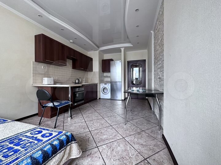 2-к. квартира, 68 м², 4/9 эт.